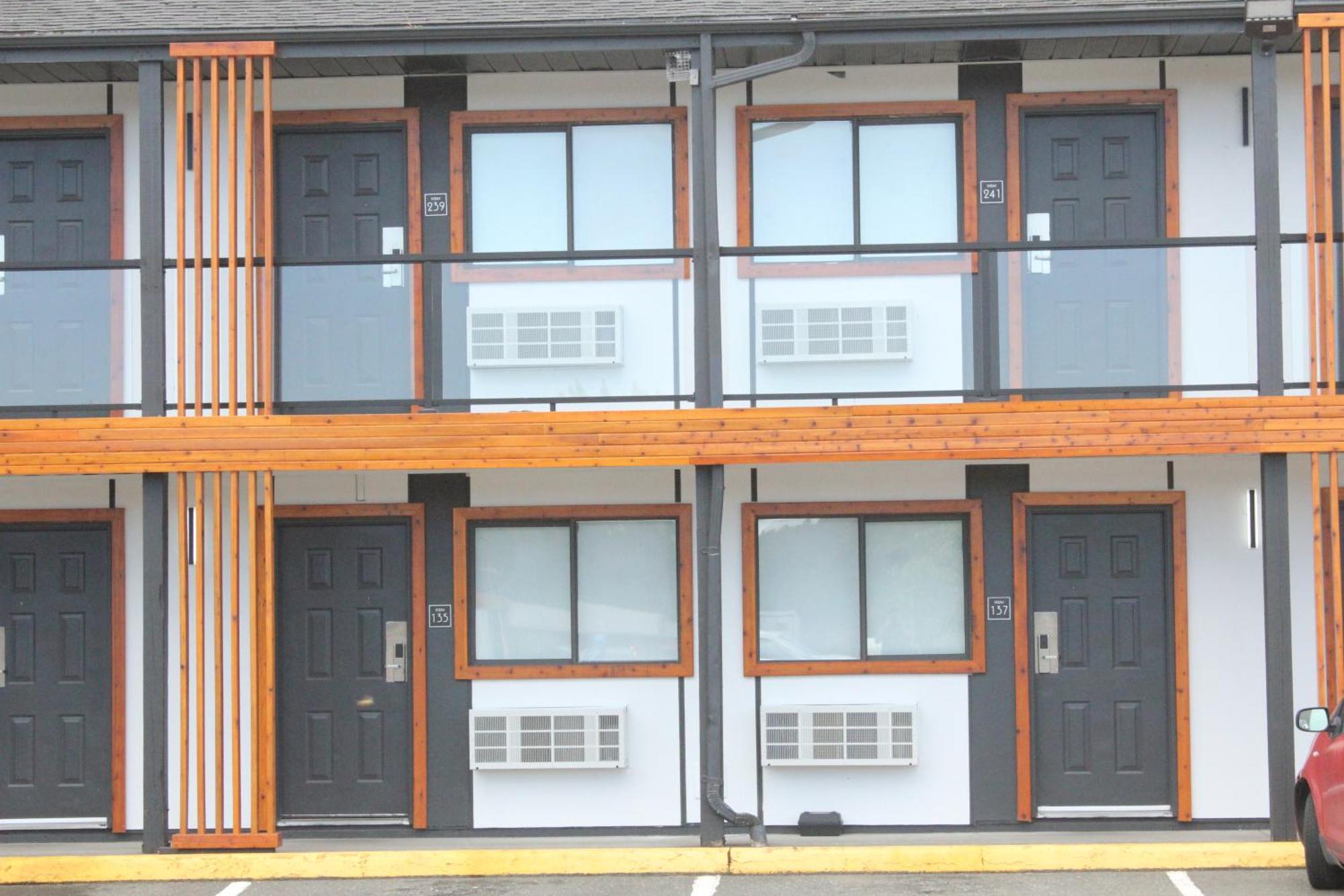 Coast Courtenay Hotel Exterior foto