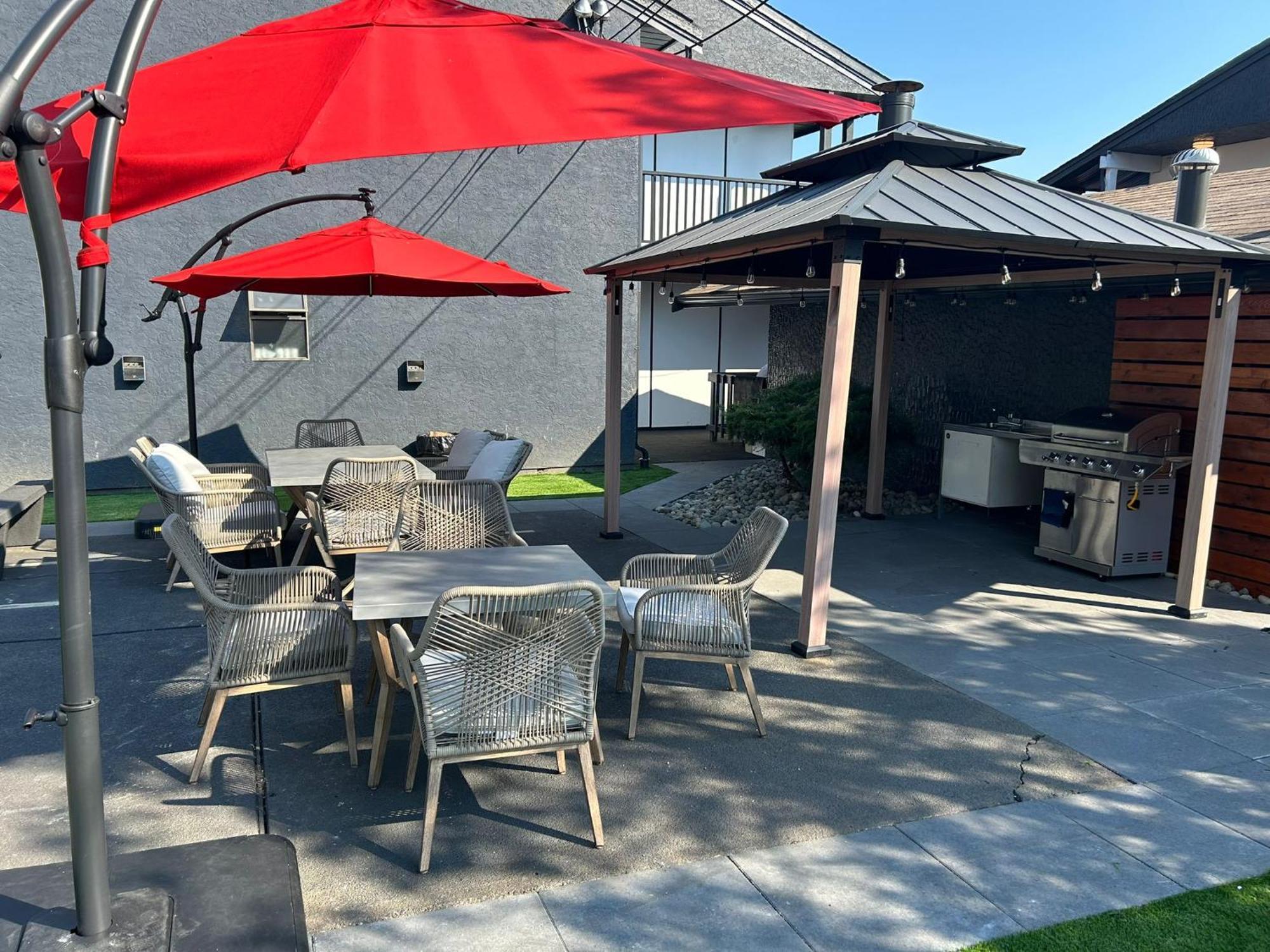 Coast Courtenay Hotel Exterior foto
